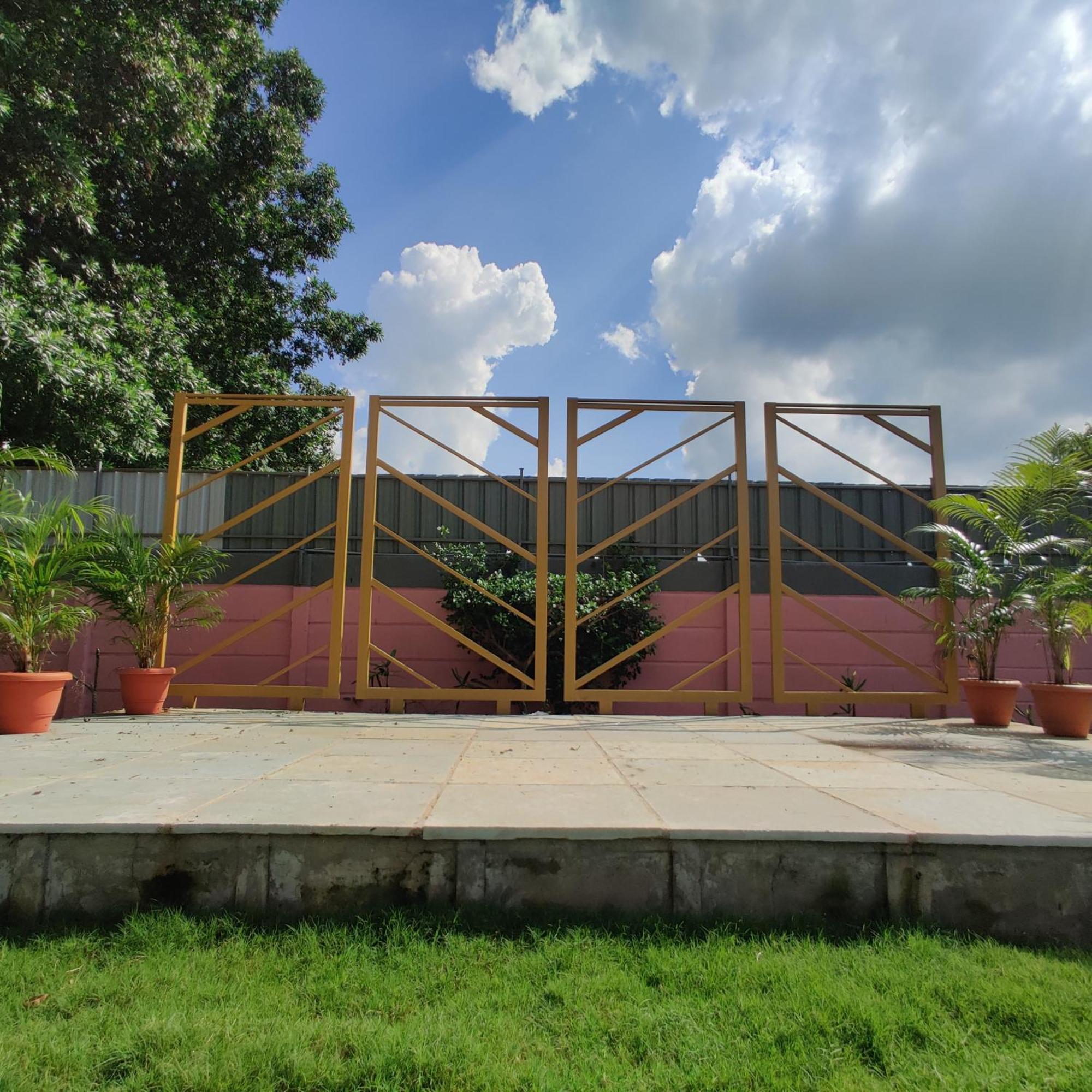 Kashmir Farmhouse - Hyderabad Villa Bagian luar foto